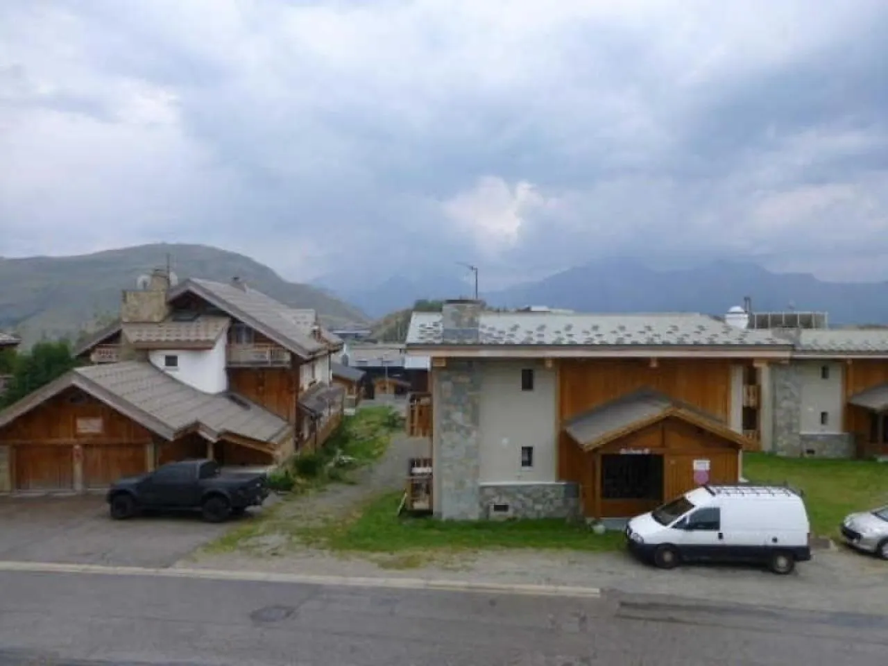 Apartment Studio Cosy Pour 4 A L'Alpe D'Huez, Proche Pistes Et Commerces, Balcon Sud, Casier A Skis. - Fr-1-405-117
