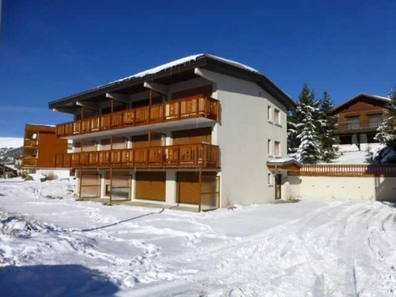 Apartment Studio Cosy Pour 4 A L'Alpe D'Huez, Proche Pistes Et Commerces, Balcon Sud, Casier A Skis. - Fr-1-405-117 France